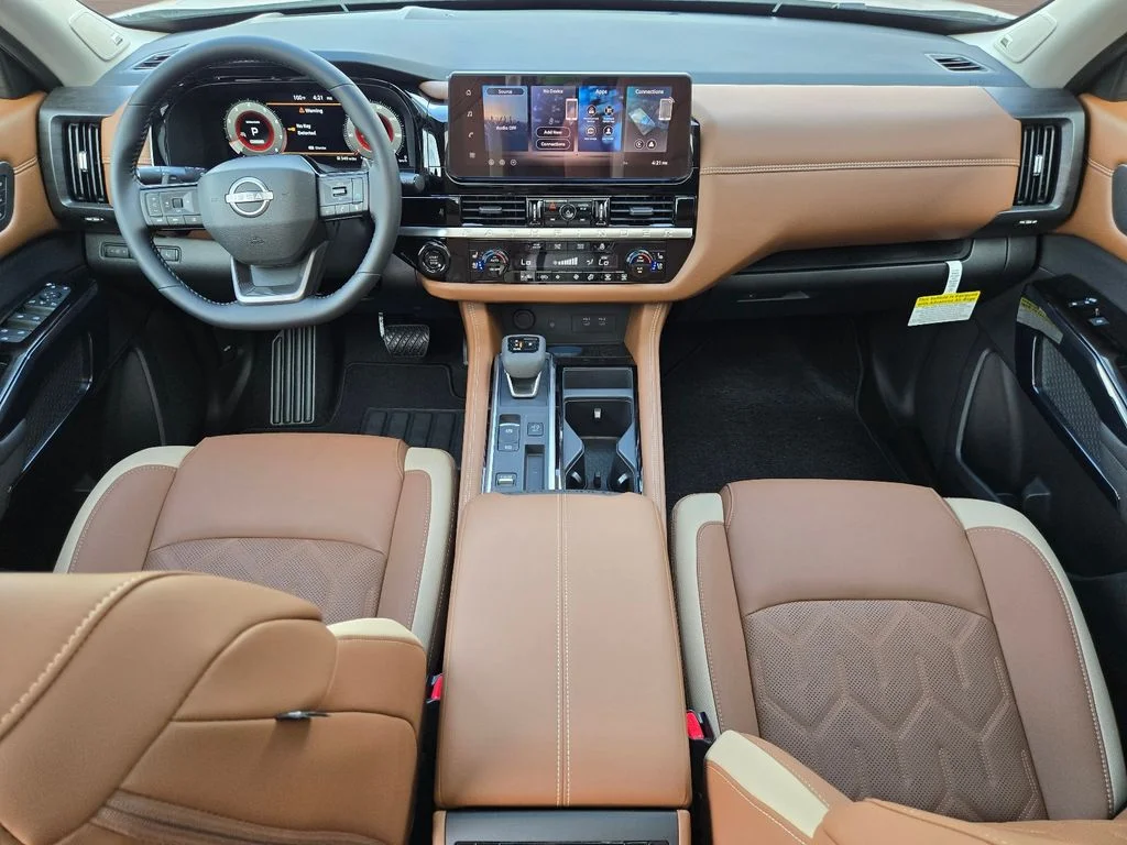 New 2026 Everest White Pearl TriCoat / Super Black Two-tone Nissan Platinum image 18