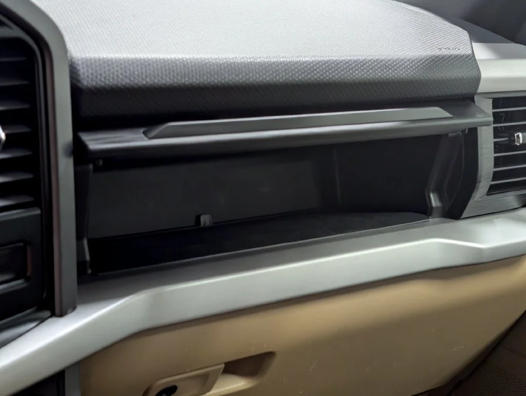 Certified Used 2023 Avalanche Ford XLT image 12
