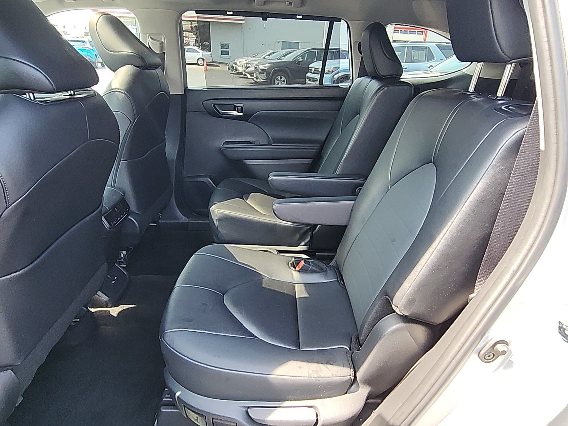 Certified Used 2025 Celestial Silver Metallic Toyota XLE image 27