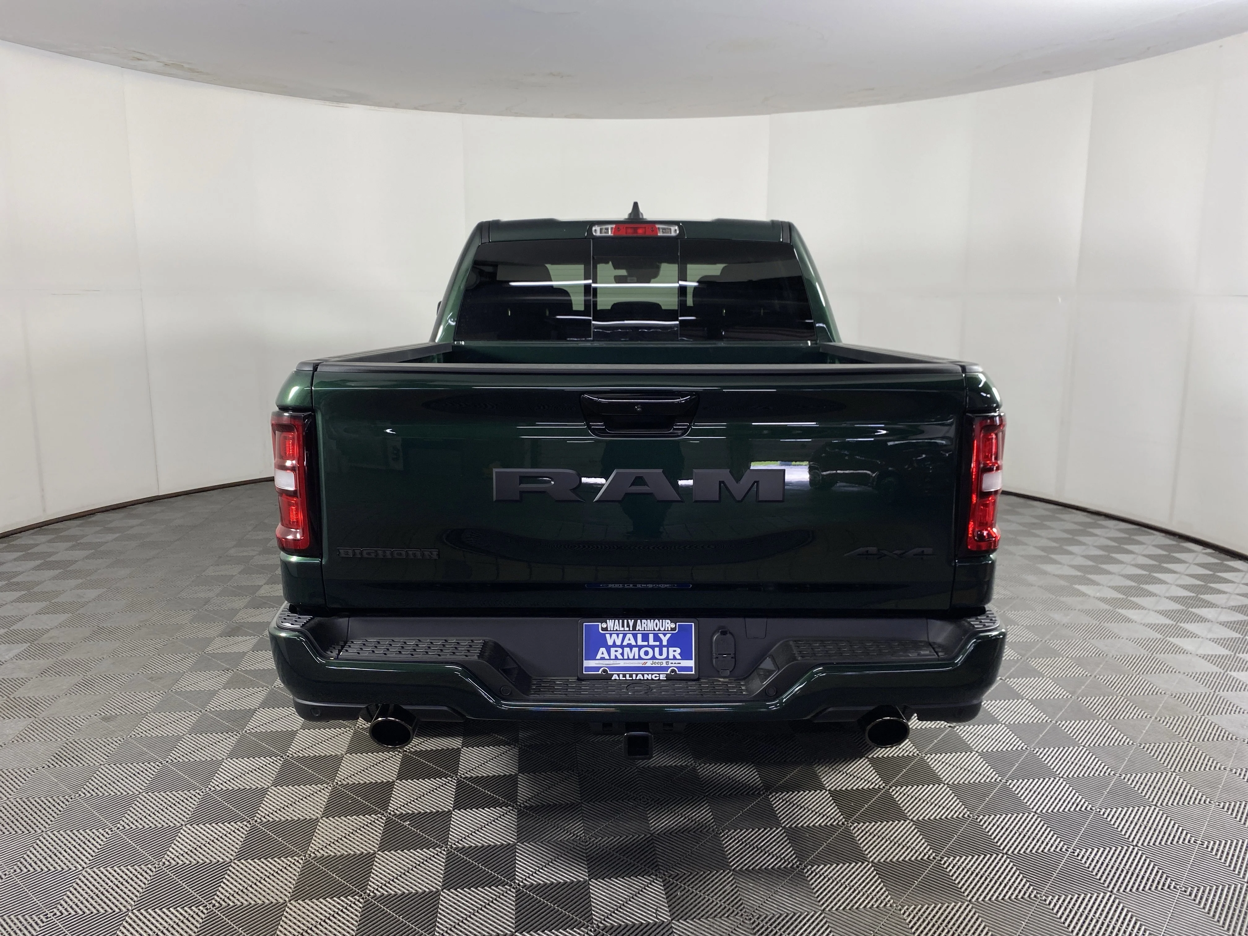 New 2026 Serrano-Green Metallic Exterior Paint RAM Big Horn/Lone Star image 8