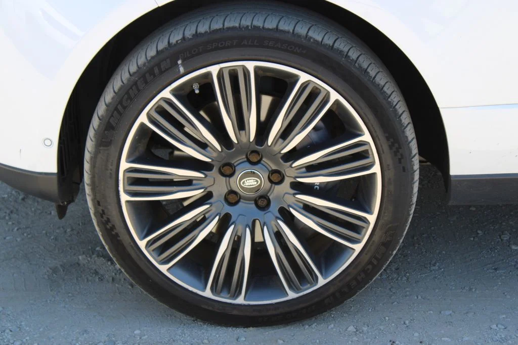 Used 2020  Land Rover Supercharged image 8