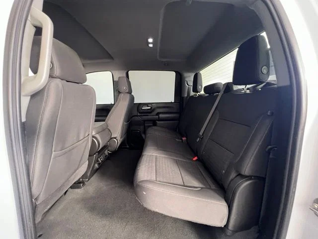 Used 2024 White Chevrolet Custom image 13