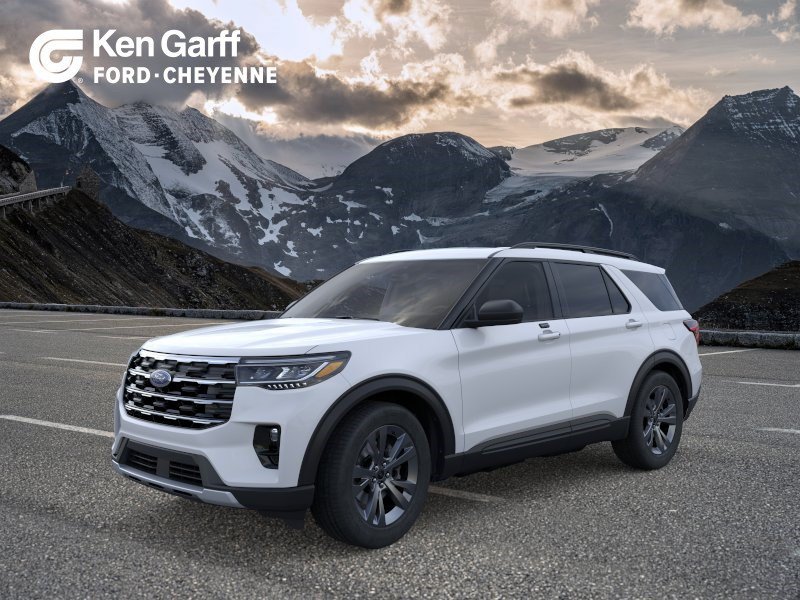 New 2026 Space White Metallic Ford Active image 1