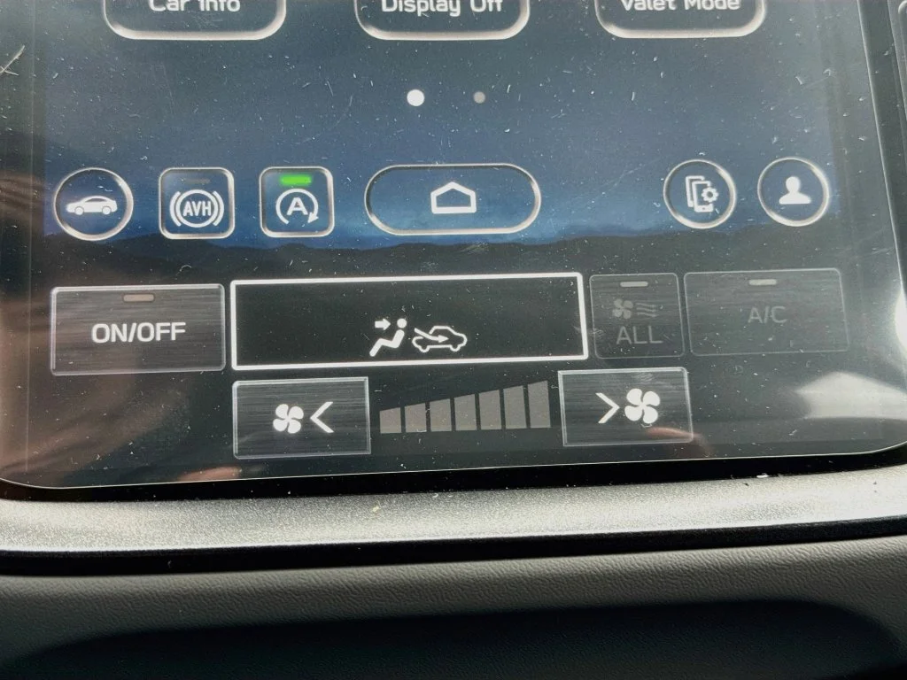 New 2027 White Subaru Premium image 19