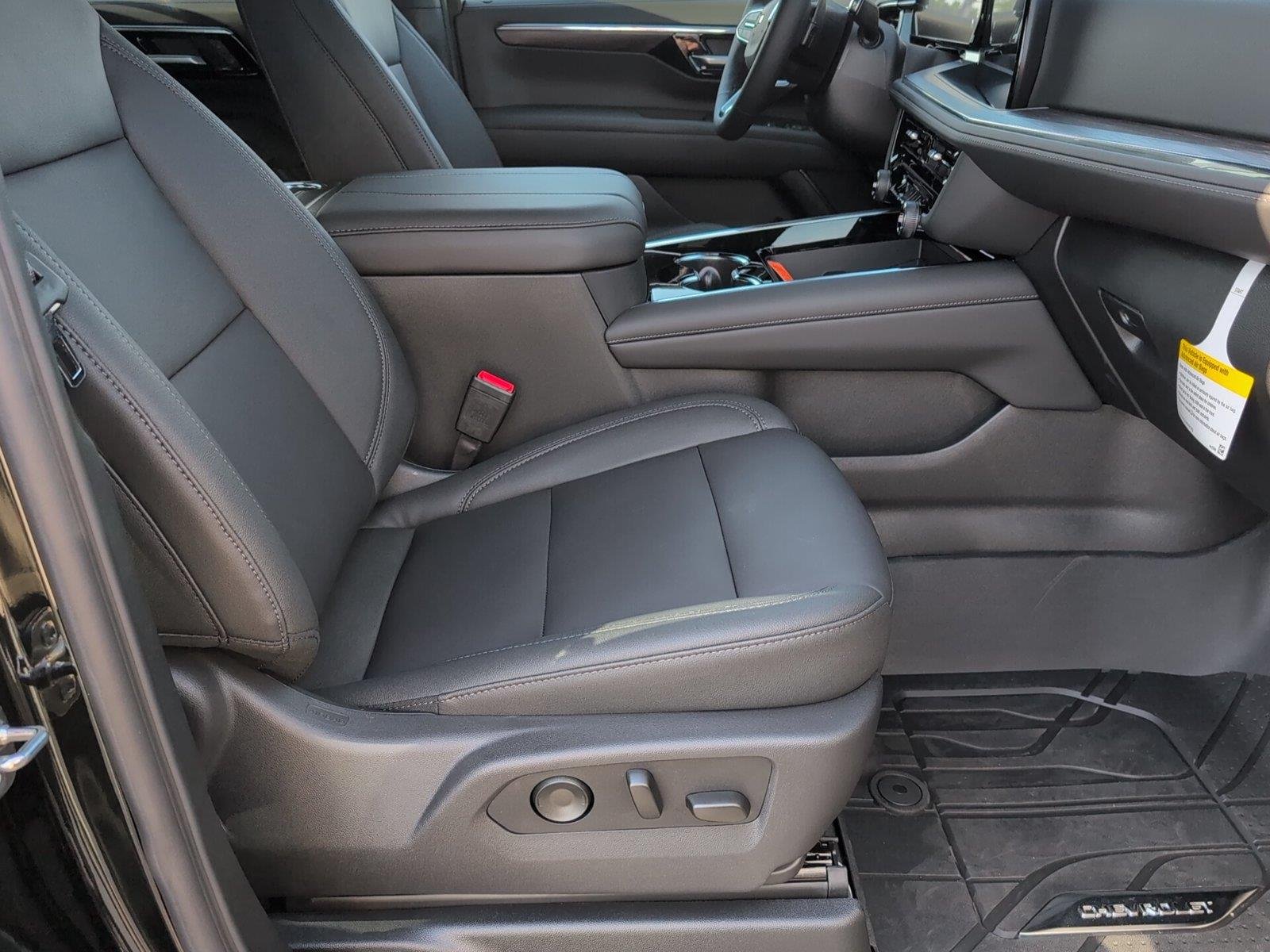 2026 Chevrolet Tahoe Z71 - Photo 40