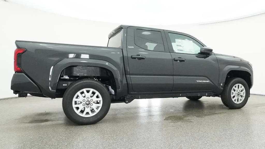 New 2026 Underground Toyota SR5 image 15