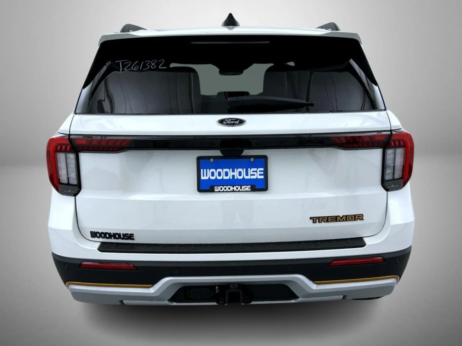 New 2026 White Ford Tremor image 6