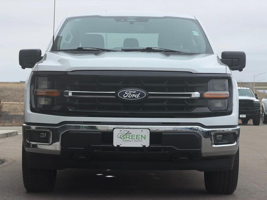Used 2024 White Ford XLT image 6