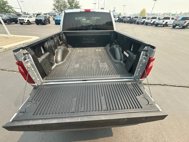 Used 2024 Silver Ford XLT image 5