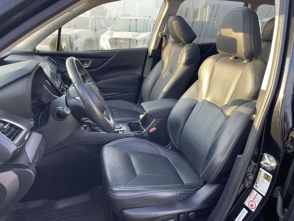 Used 2019 Crystal Black Silica Subaru Limited image 8