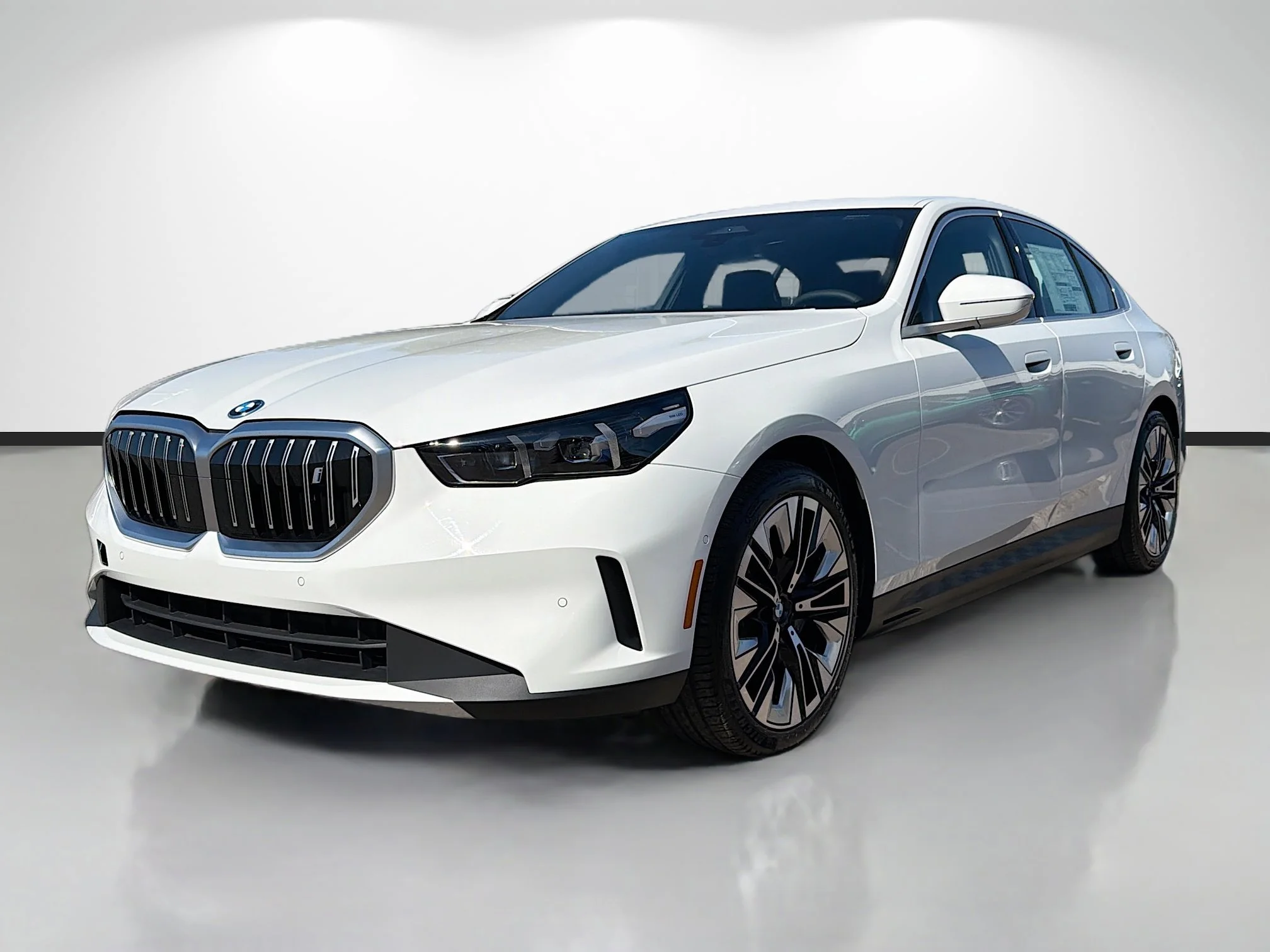 New 2026 Alpine White BMW eDrive40 image 7