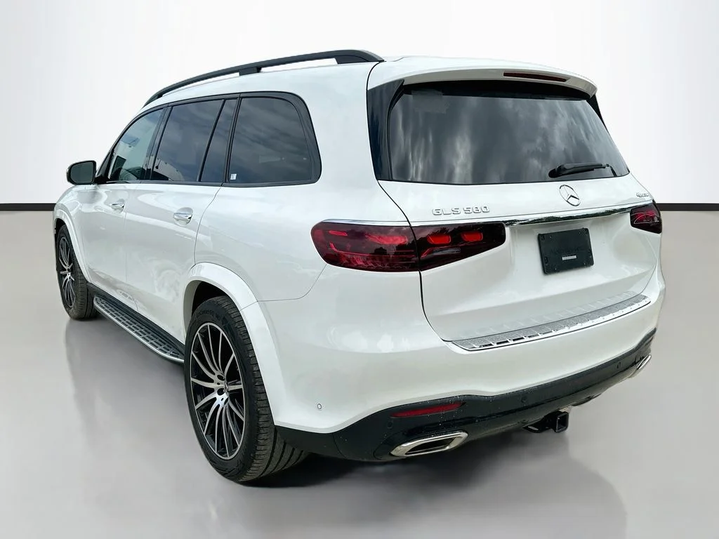 Certified Used 2026 Polar White Mercedes-Benz GLS 580 image 7