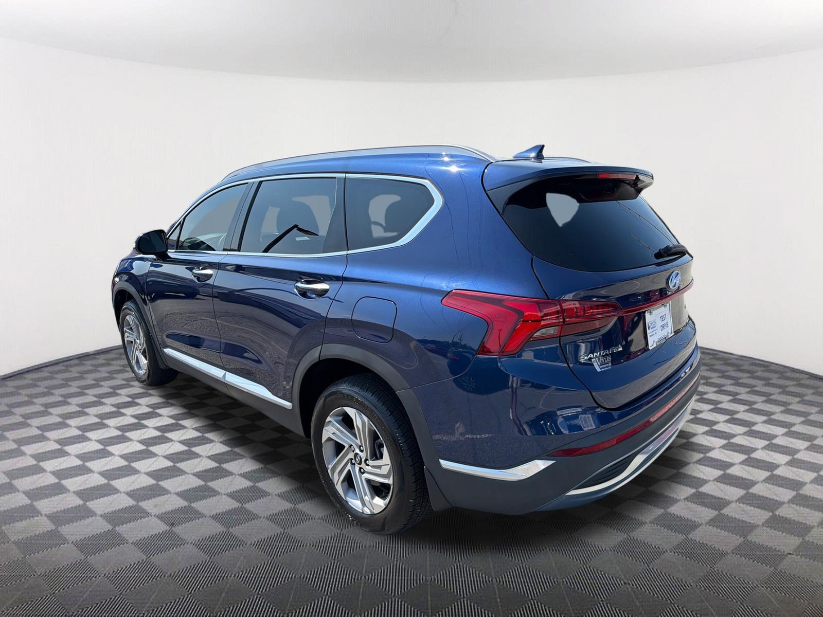 Used 2023 Stormy Sea Hyundai SEL image 5