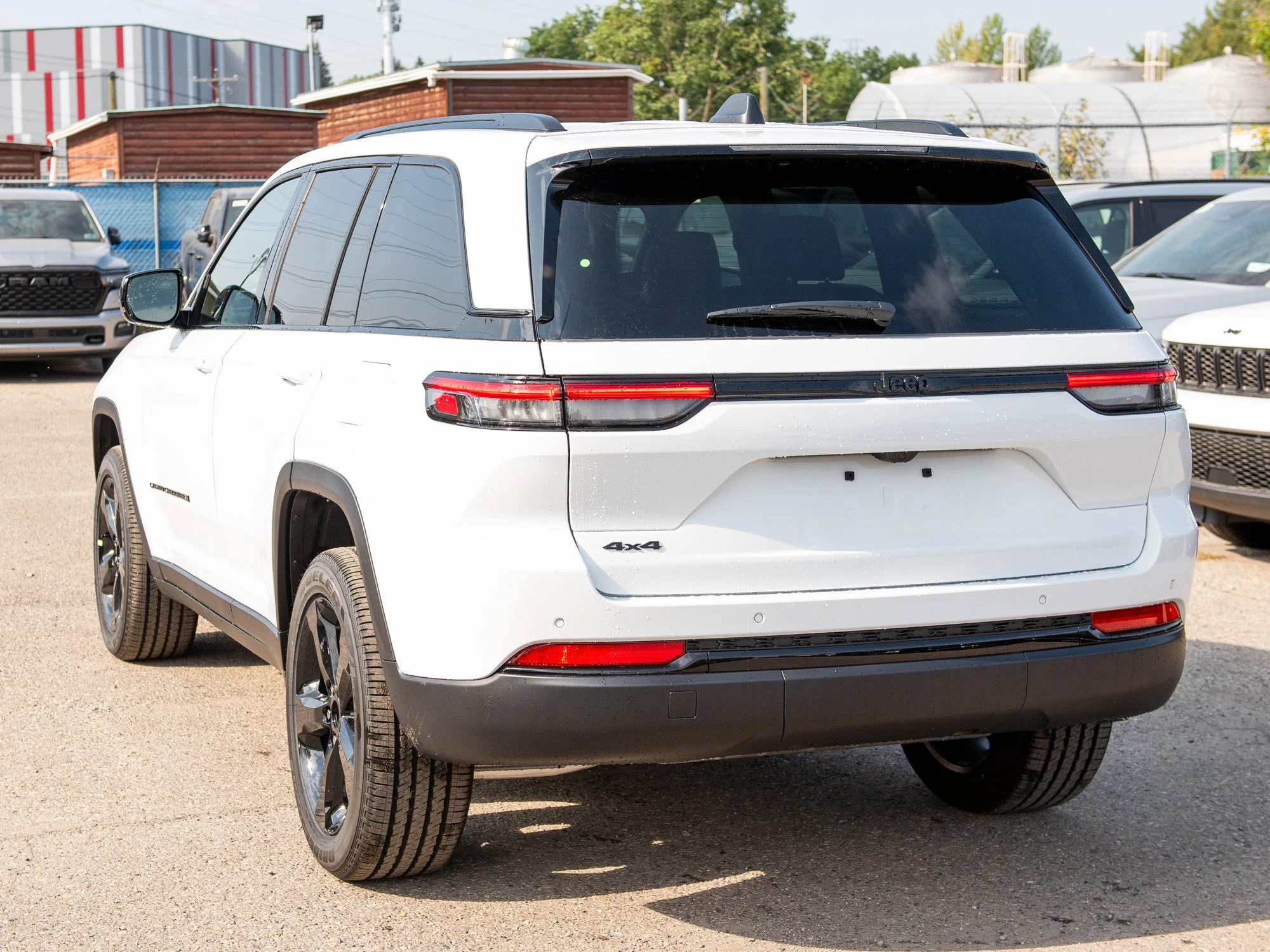 New 2025 White Jeep Altitude* Sunroof, Heated Leather, Trailer Tow Pkg image 3