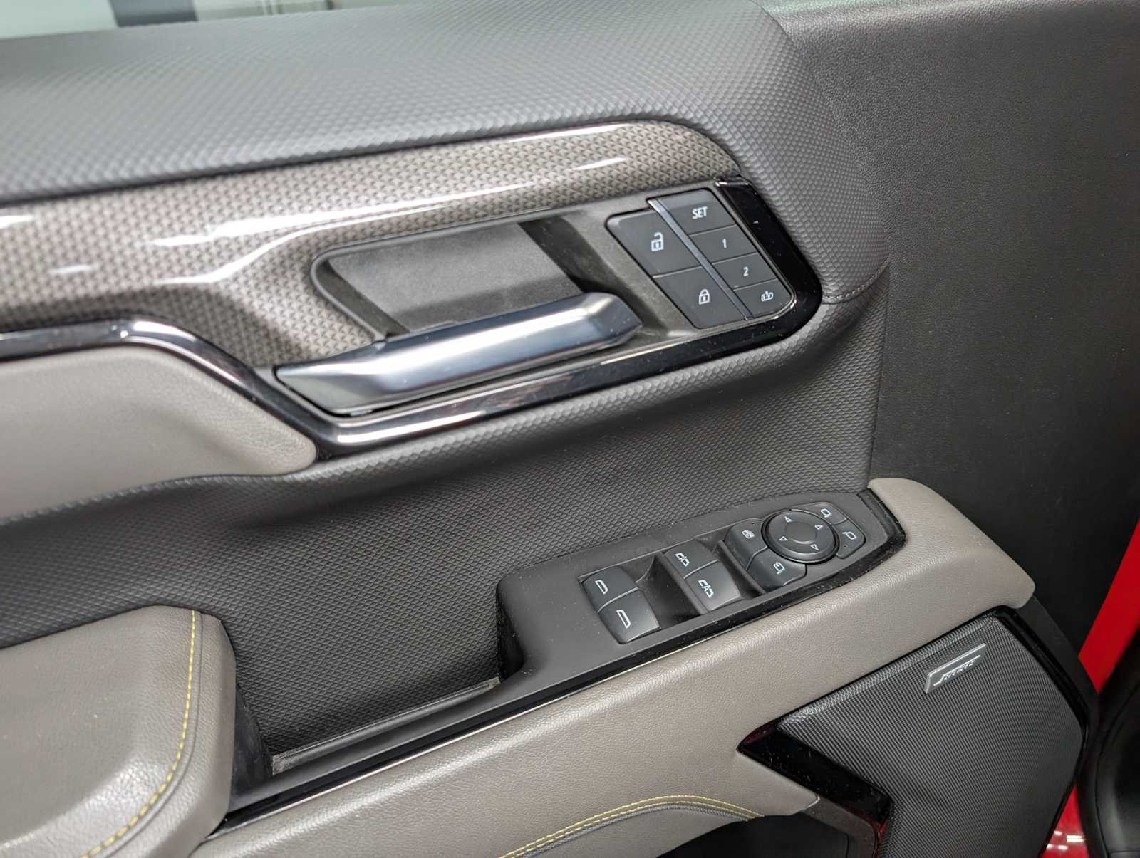 2023 Chevrolet Silverado 1500 ZR2 - Photo 42