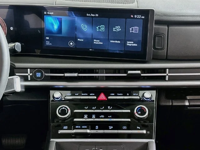 New 2027 Black Hyundai SE image 15