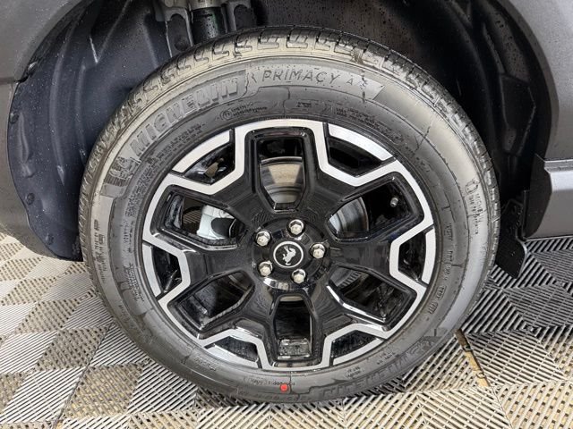 New 2026 Carbonized Gray Metallic Ford Outer Banks® image 42