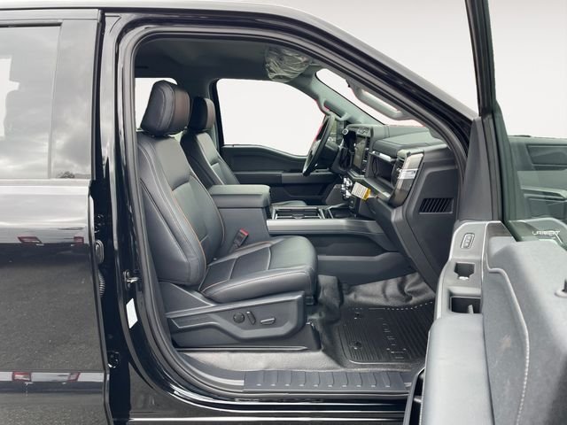 New 2026 Black Ford Lariat image 32