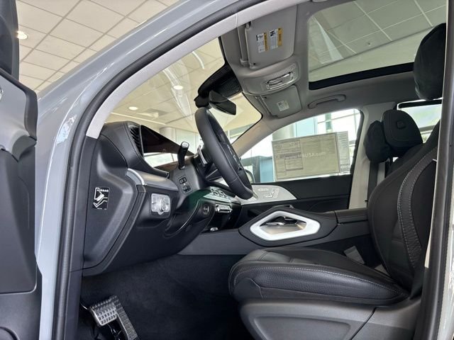 2025 Mercedes-Benz GLS Base - Photo 14
