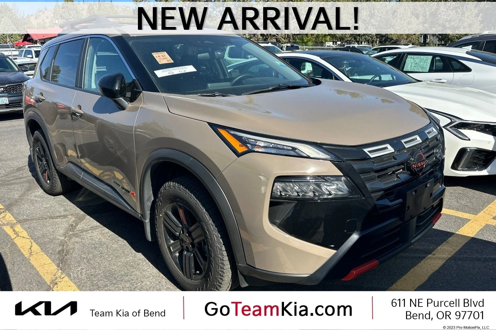 2025 Nissan Rogue Rock Creek AWD's photo