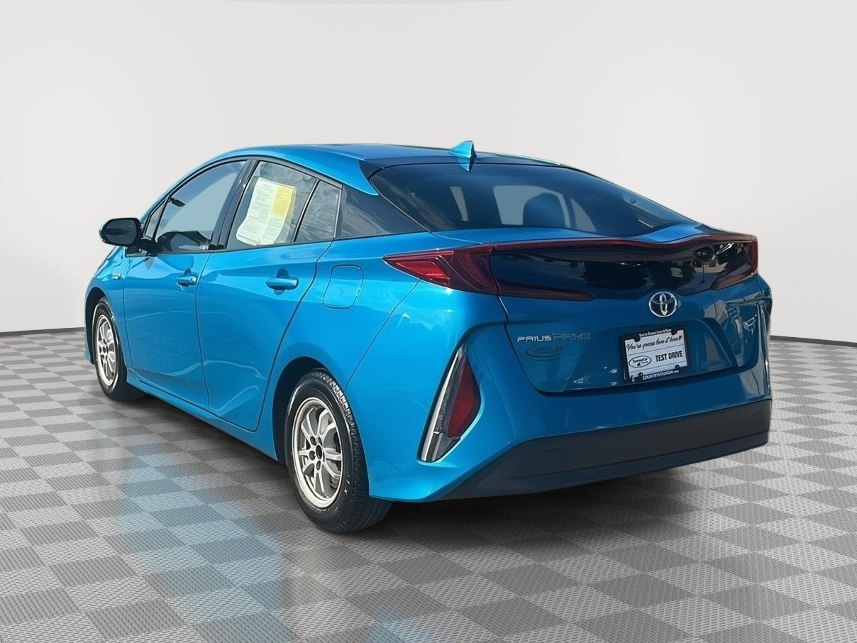 2017 Toyota Prius Prime Premium - Photo 6