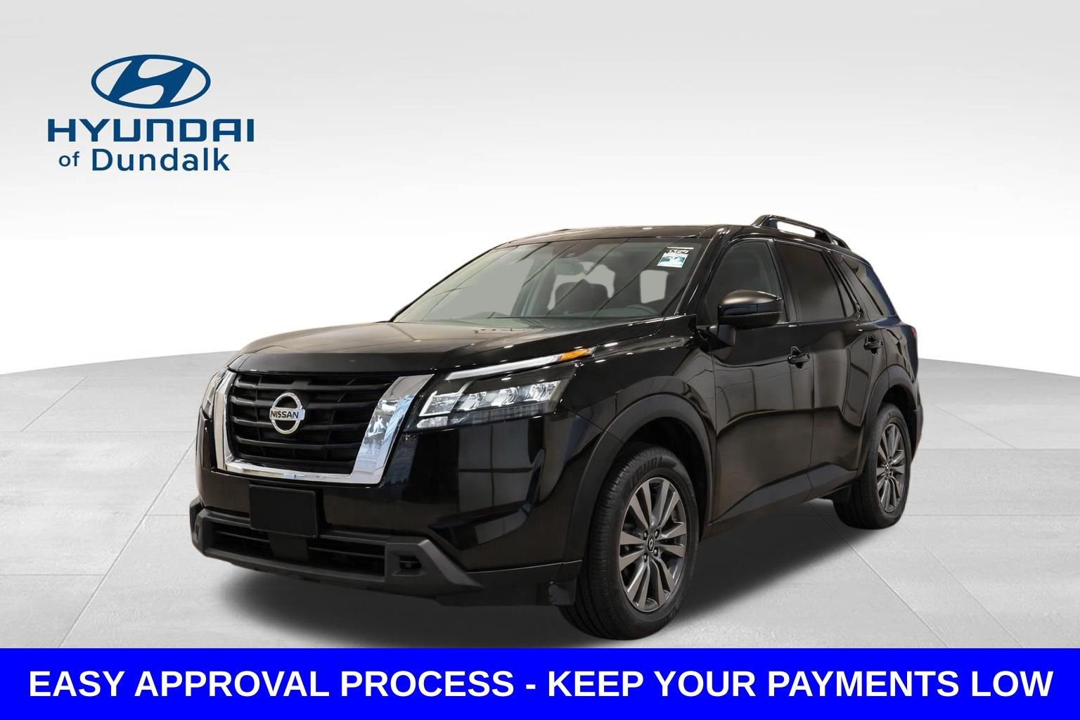 2025 Nissan Pathfinder SV 4WD's photo