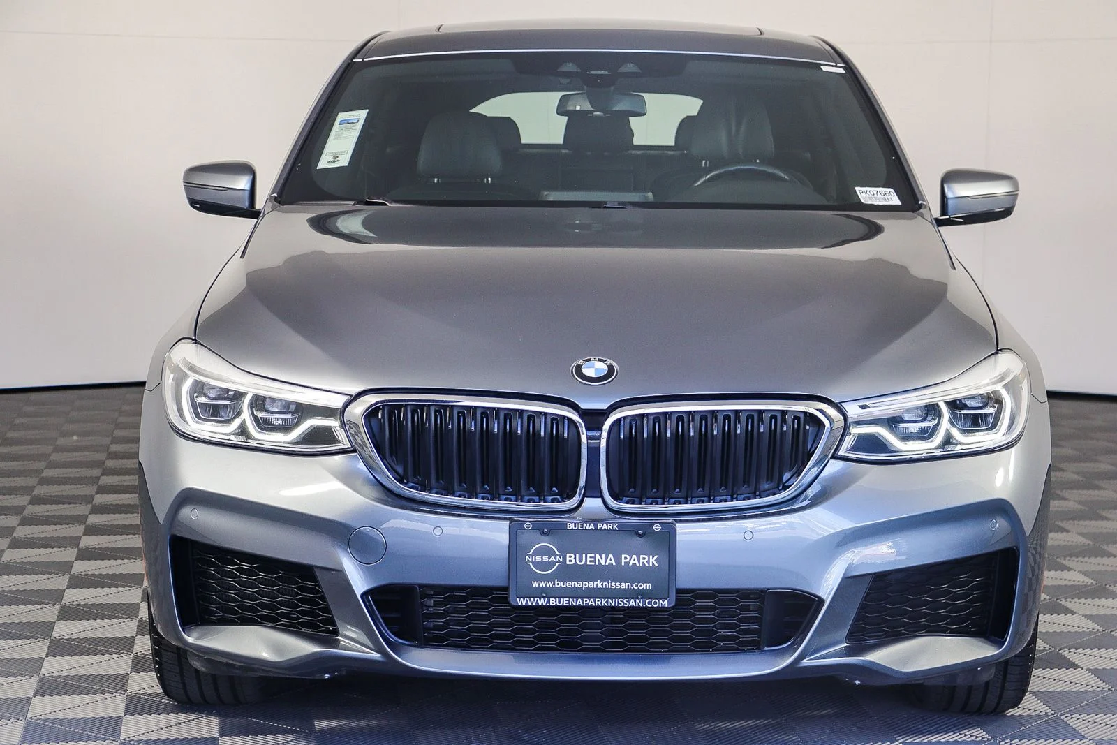 Used 2018 Blue BMW 640 Gran Turismo i xDrive image 2
