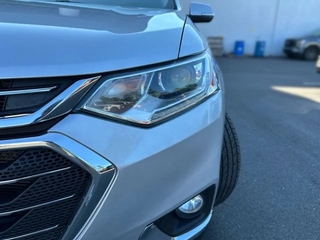 Used 2021 Silver Chevrolet LT image 9