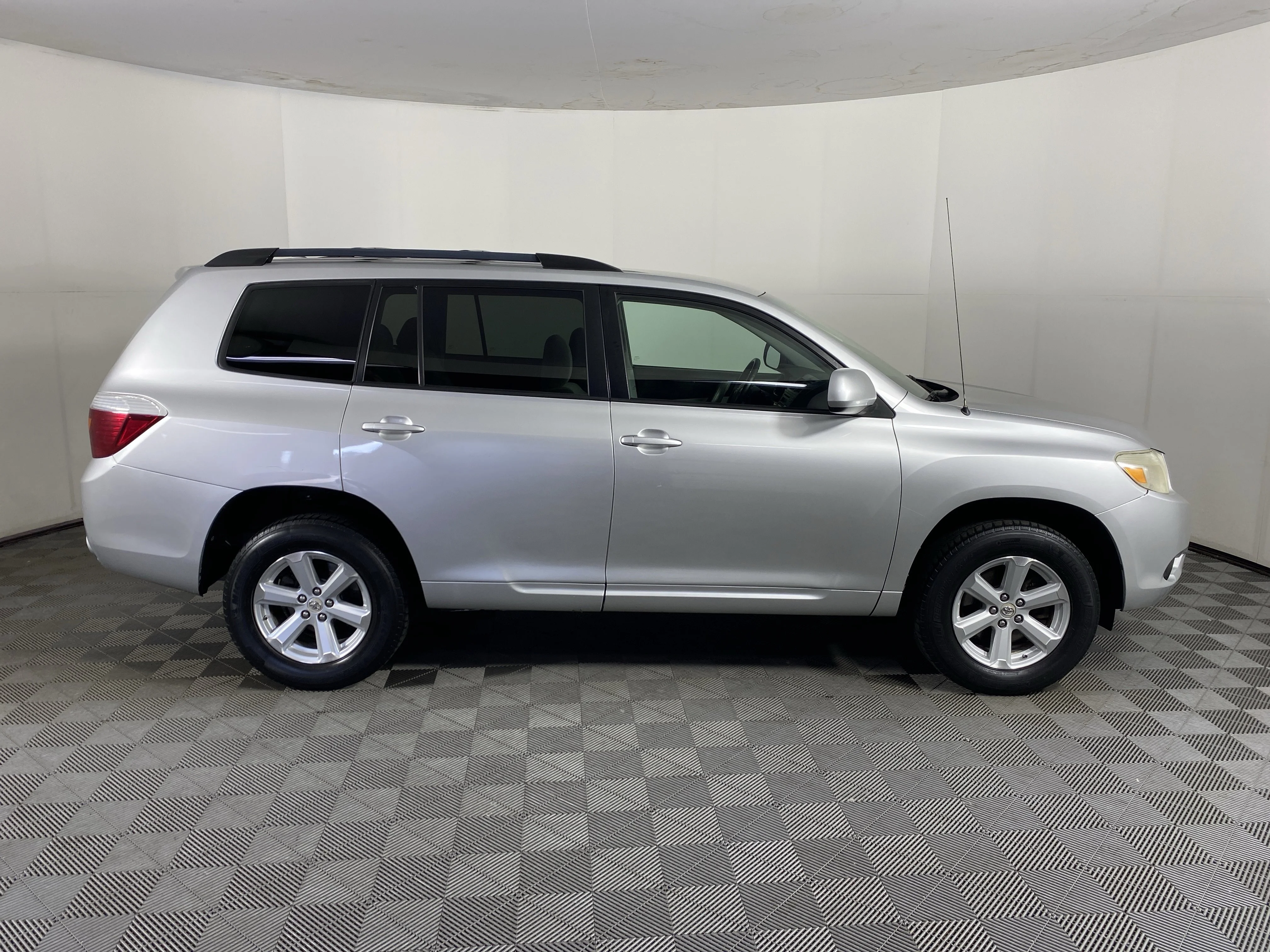 5TDBK3EH3AS002424