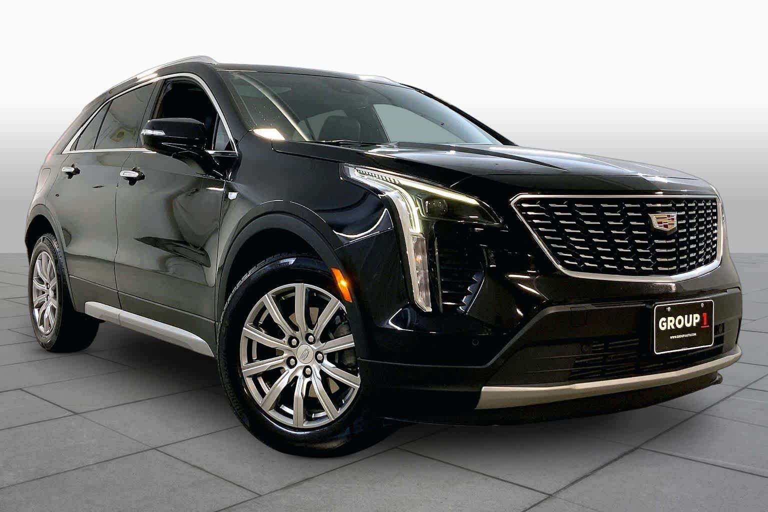 Used 2023 Cadillac XT4 Premium Luxury with VIN 1GYFZDR41PF103135 for sale in Kansas City