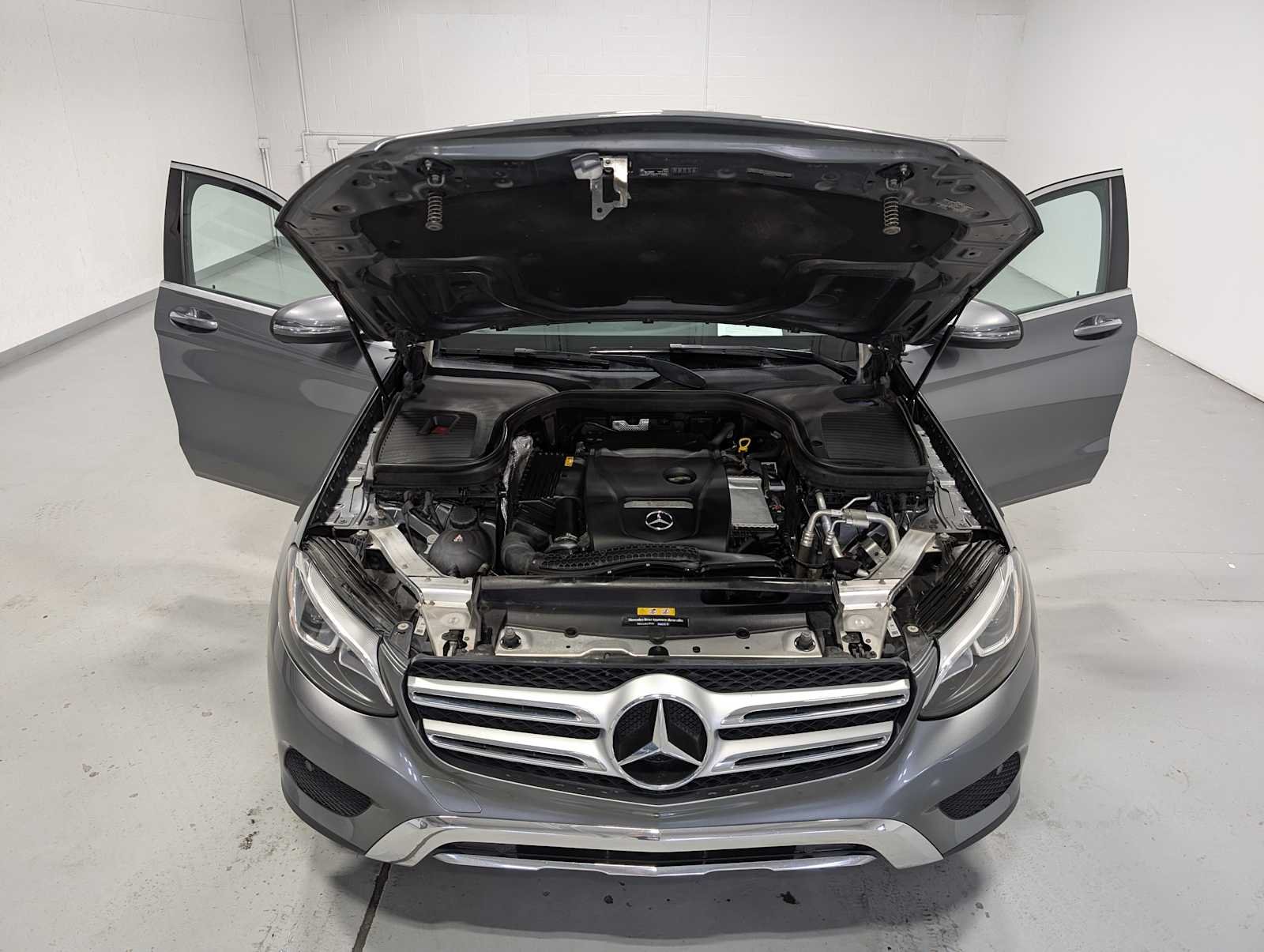 Used 2018 Selenite Grey Metallic Mercedes-Benz GLC 300 image 13