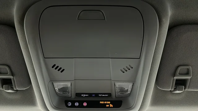 Used 2020 Silver Ice Metallic Chevrolet LT image 29