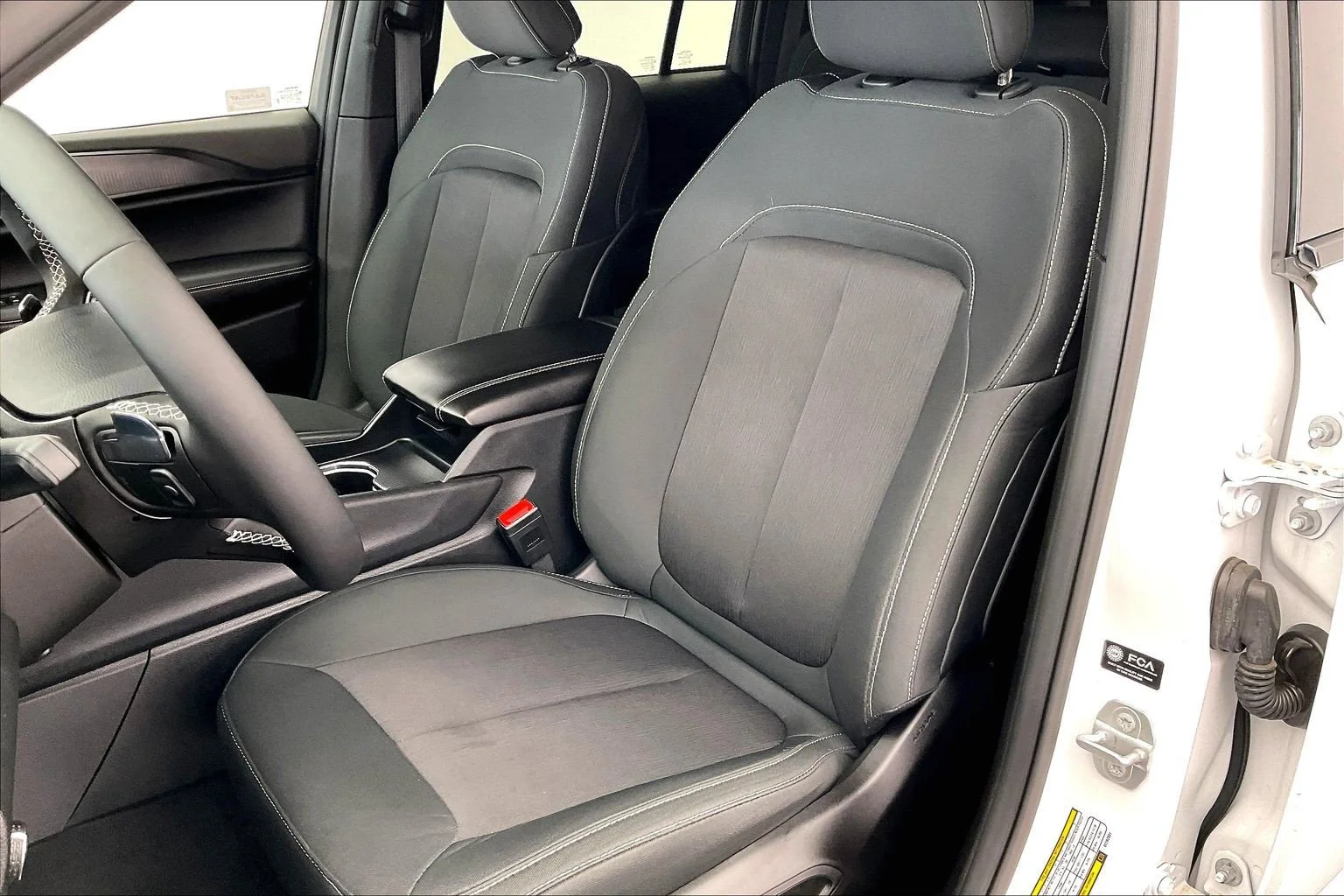 Used 2025 Bright White Clearcoat Jeep Laredo image 17