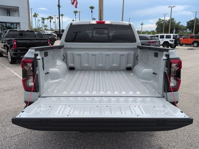 New 2026 Avalanche Ford XLT image 13