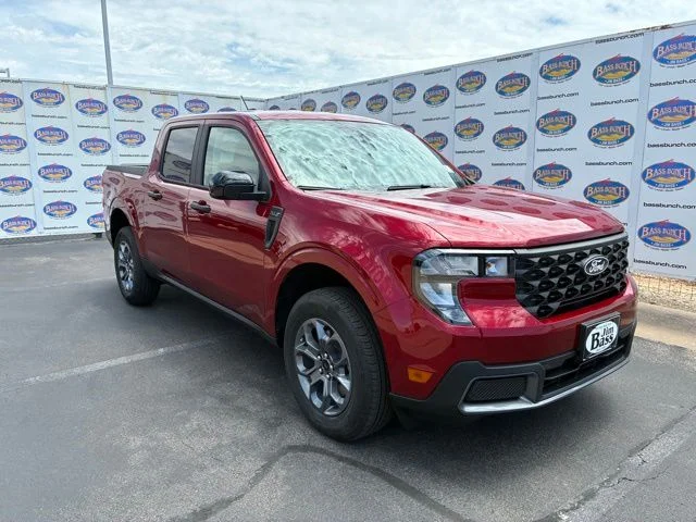 New 2026 Red Ford XLT image 2