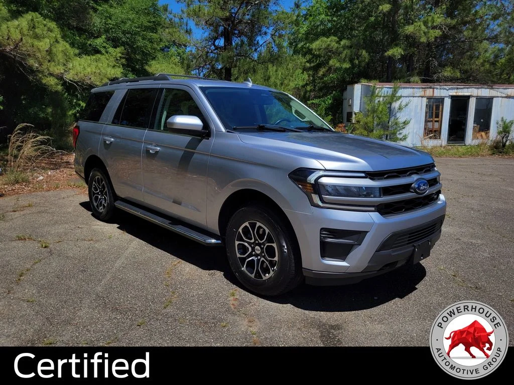 Used 2023 Silver Ford XLT image 8