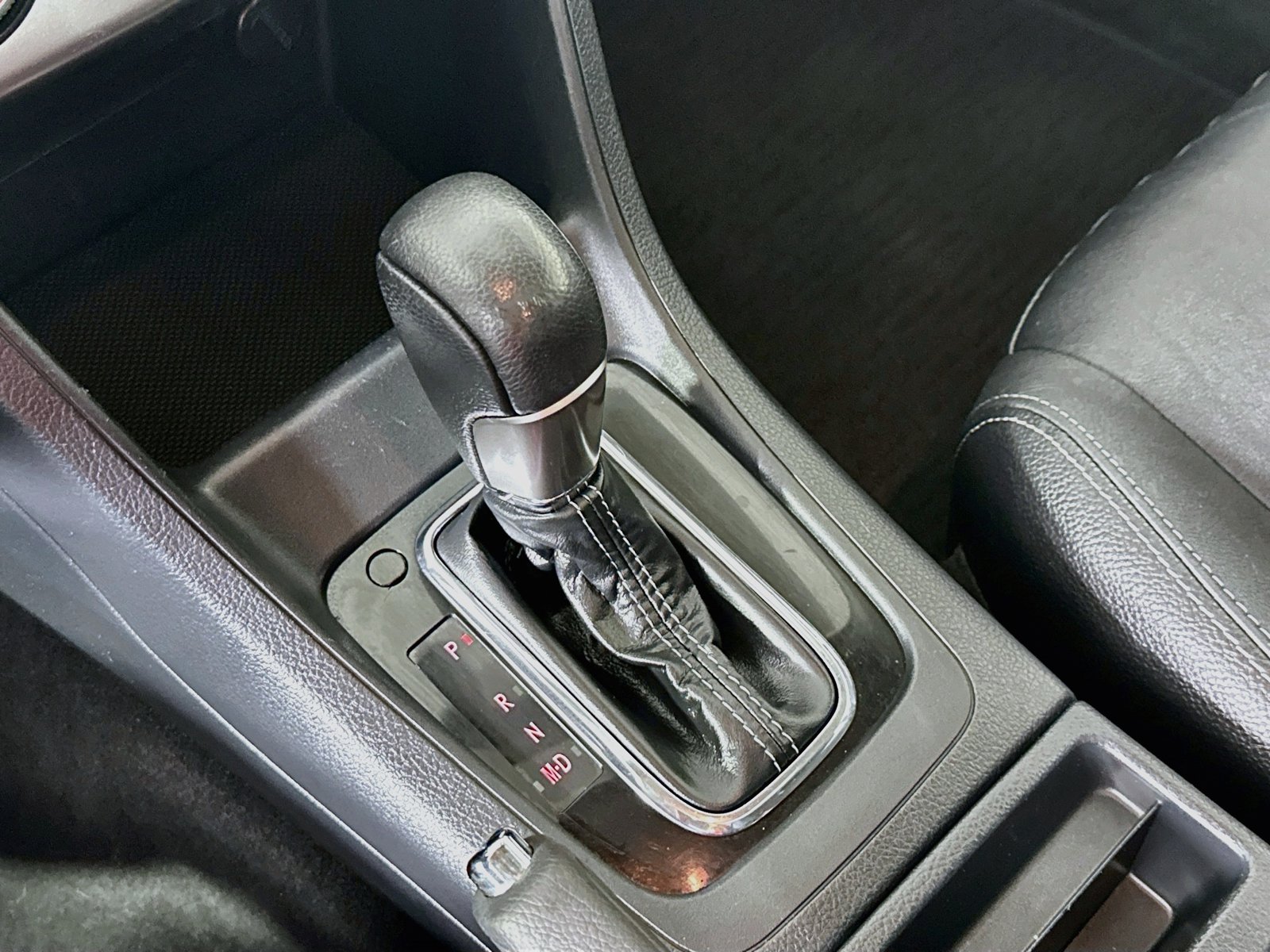 Used 2015 Plasma Green Pearl Subaru Touring image 18