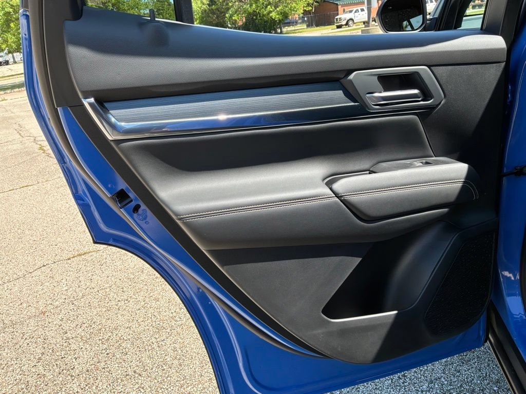 New 2027 Rapids Metallic GMC Elevation image 38