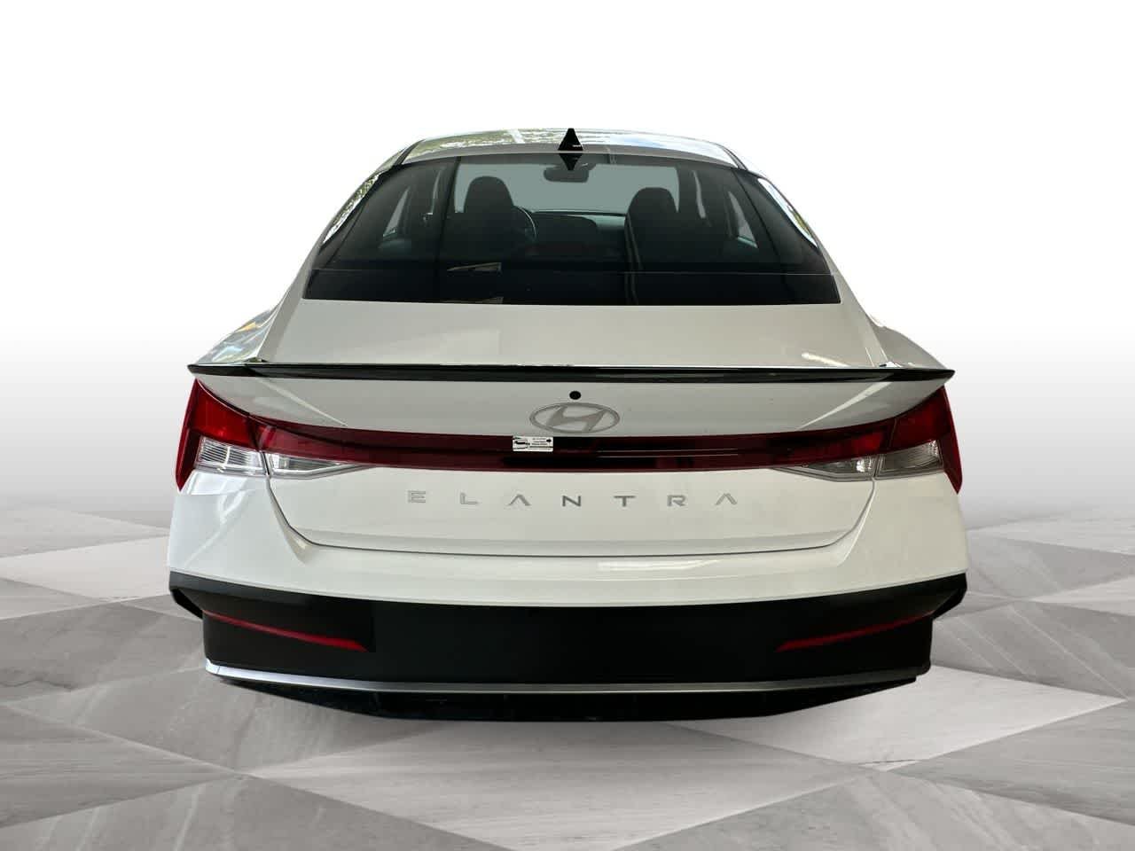 New 2026 Serenity White Hyundai SEL Sport image 7