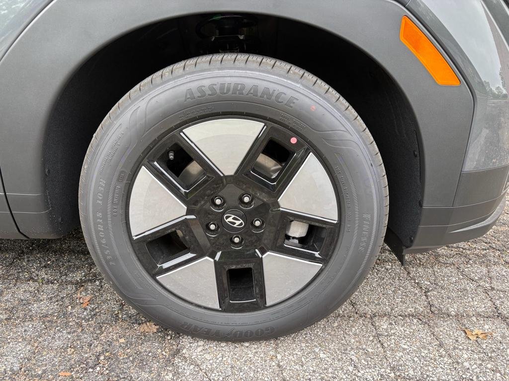 New 2026 Ecotronic Gray Hyundai SEL image 9
