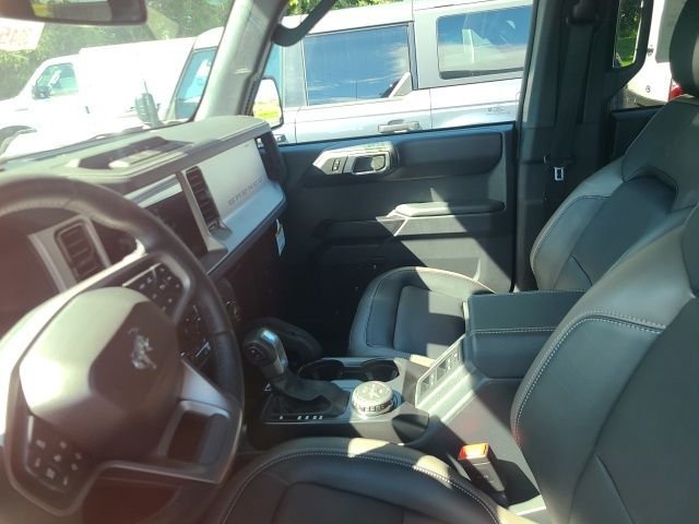 New 2026 Shadow Black Ford Outer Banks image 15
