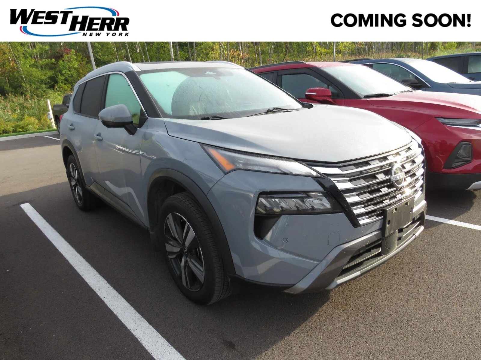Used 2024 Boulder Gray Pearl Nissan SL image 1