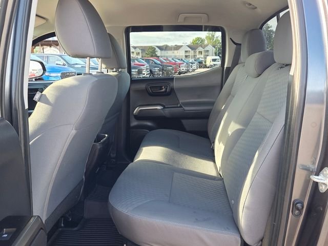 Used 2022 Gray Toyota SR5 image 6