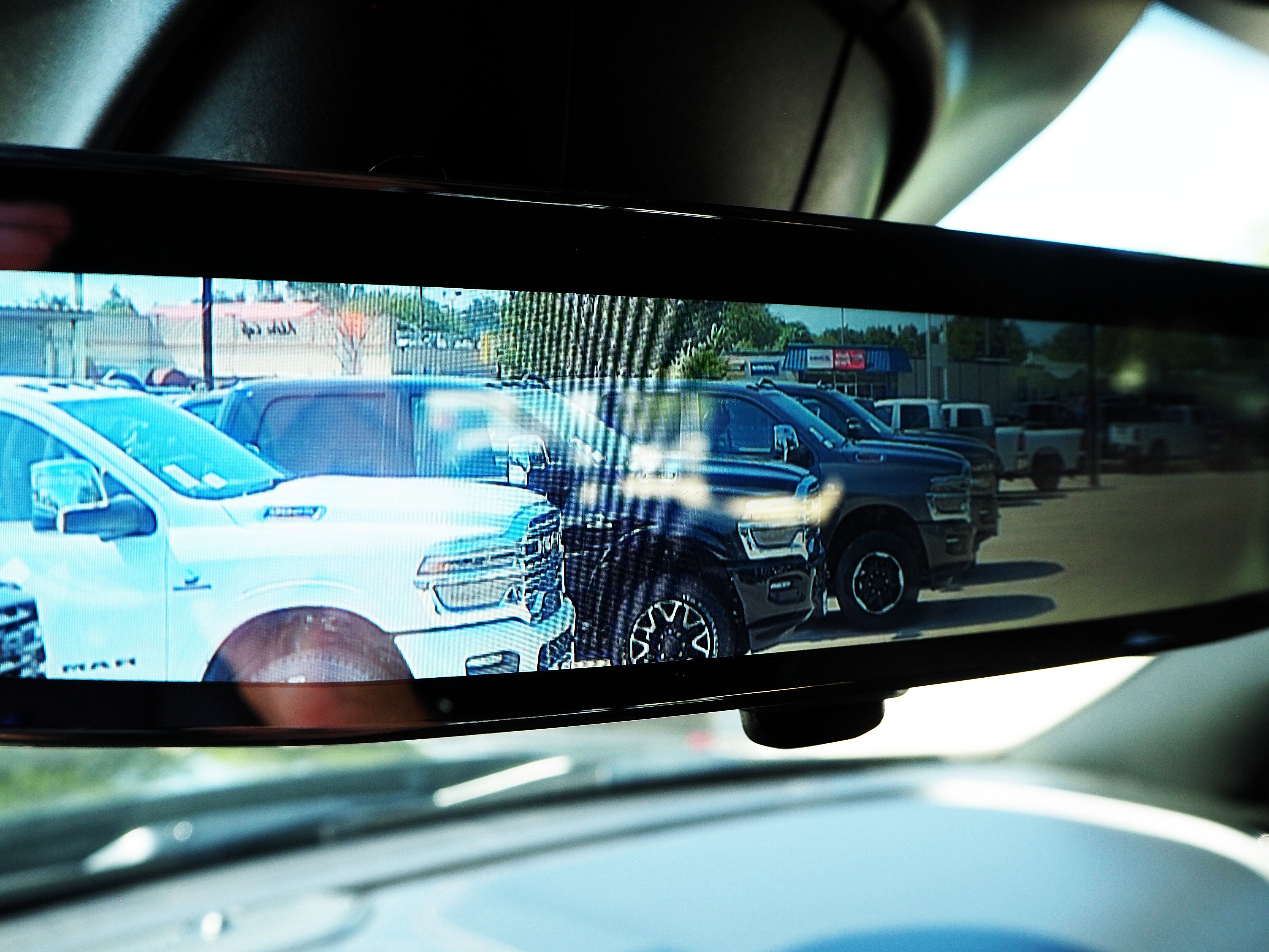New 2025 Diamond Black Crystal Pearl-Coat Exterior Paint RAM Limited image 21