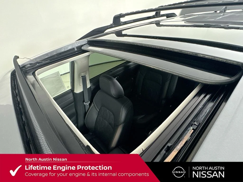 New 2026 Gray Nissan Platinum image 26