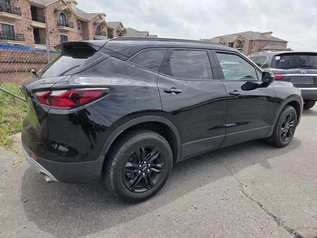 Used 2021 Black Chevrolet LT image 5