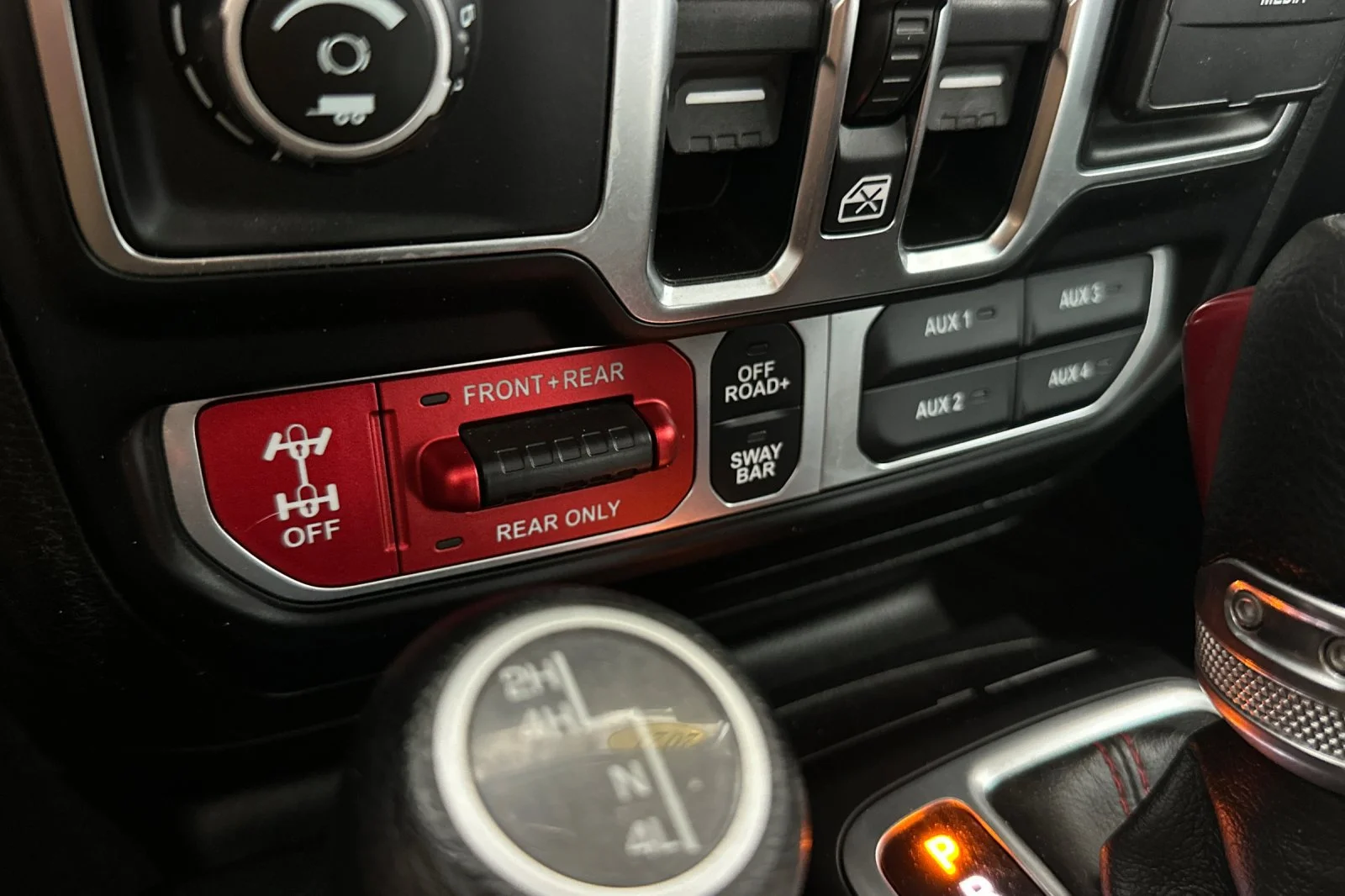 Used 2021 White Jeep Rubicon image 27