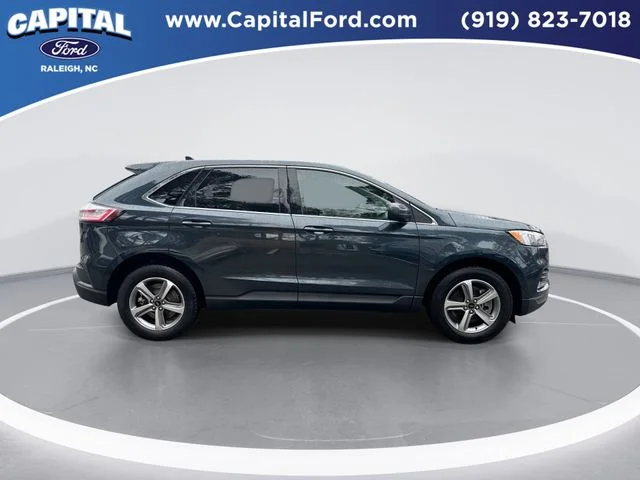 Used 2023 Blue Ford SEL image 9