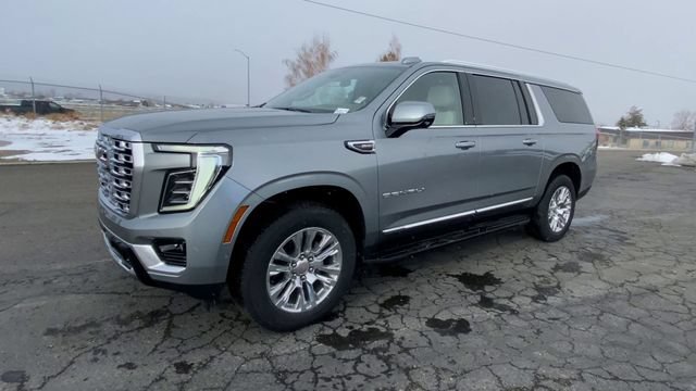 2026 GMC Yukon XL Denali - Photo 4
