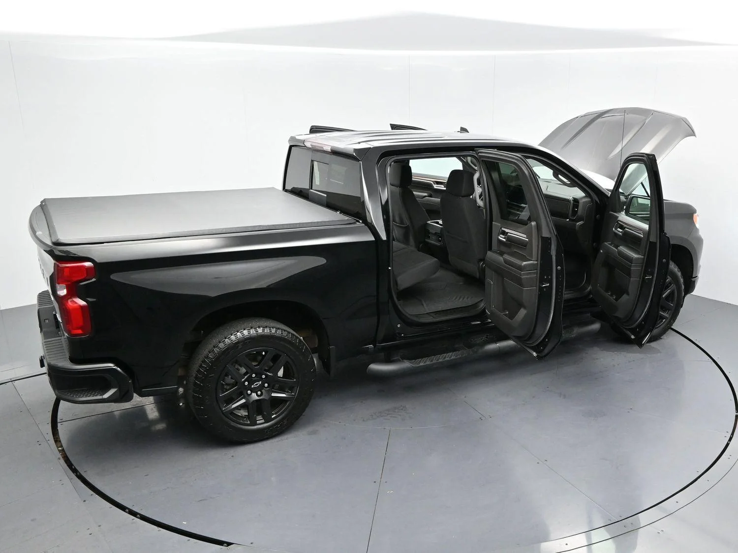 Used 2023 Black Chevrolet RST image 36
